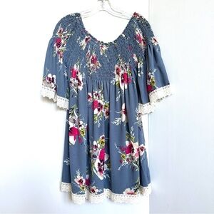 NWT Umgee Off-Shoulder Smocked Tunic Top Crochet Lace Trim Floral Blue Pink